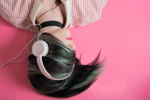 remove the gaps between songs on Spotify
