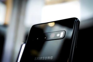 Turn off Bixby Home