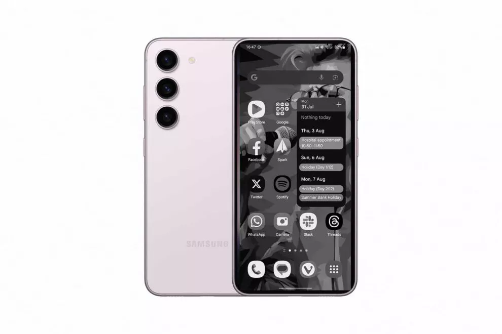 Samsung Galaxy with black and white screen